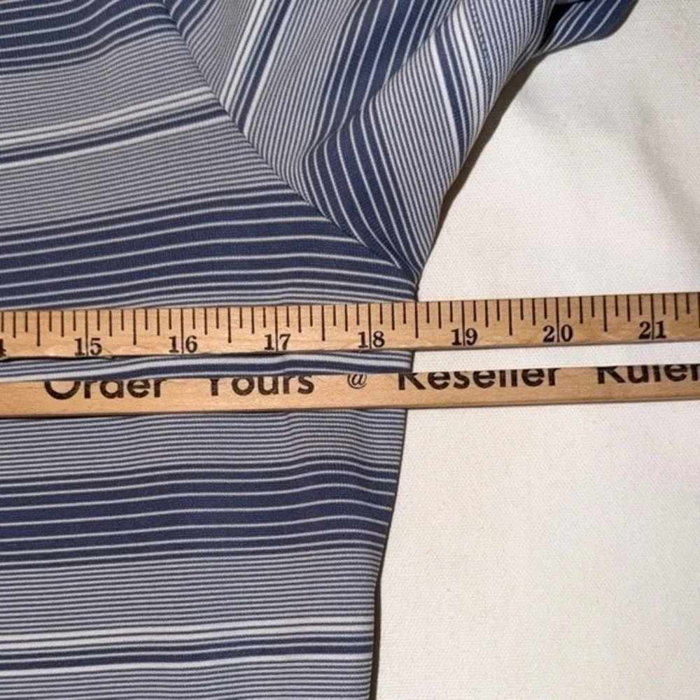 Nike Golf Womens Blue Striped Short Sleeve FIT DRY Polo Shirt Large‎ L 12-14